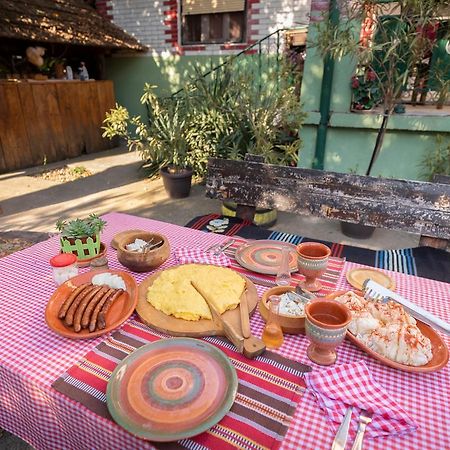 Etno Apartmani "Vlaska Kuca" クラドヴォ エクステリア 写真